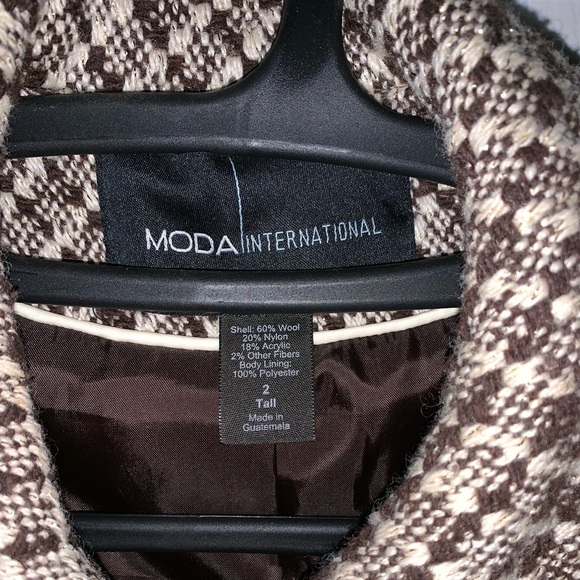 Tweed Coat - Picture 2 of 4